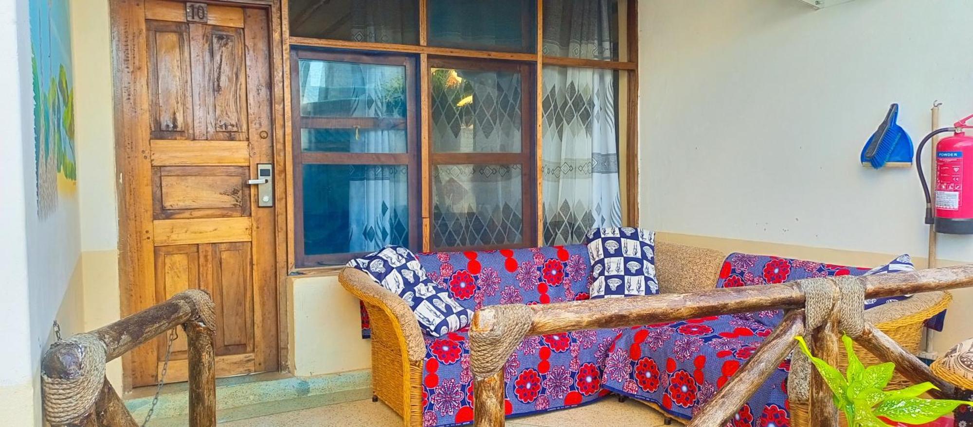 Simba Apartments Diani Beach Dış mekan fotoğraf