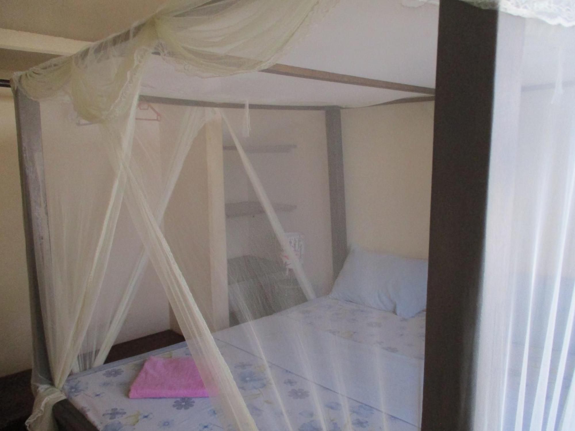 Simba Apartments Diani Beach Oda fotoğraf